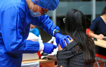 Ecuador iniciará la vacunación anticovid a los menores de 12 a 15 años el 13 de septiembre