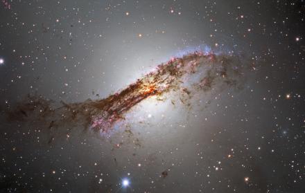 Para tomar la imagen los astrónomos usaron la cámara de energía oscura del telescopio de cuatro metros.