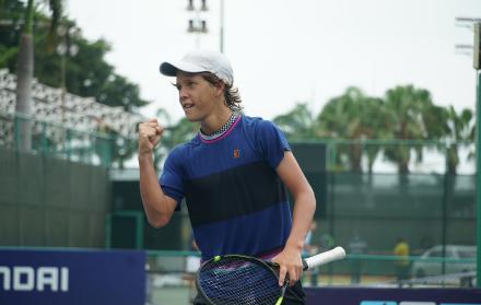 Francisco-Castro-campeón-Tenis