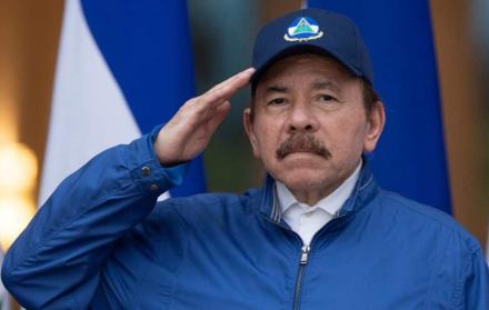 El presidente de Nicaragua, el sandinista Daniel Ortega, fue reelegido para su quinto mandato de cinco años y cuarto consecutivo en los comicios generales de este domingo, pero no ha logrado el reconocimiento de la mayoría de la comunidad internacional, q