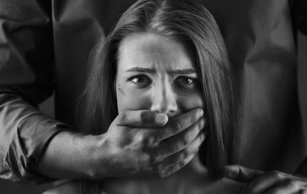 Una mujer violentada debe denunciar, no callar