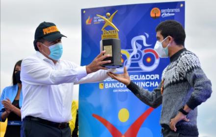 Vuelta-Ecuador-Richard-Carapaz-ciclismo