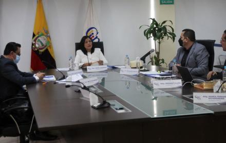 cpccs cne foto