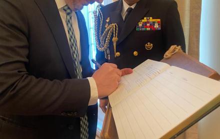 Ecuador y Chipre