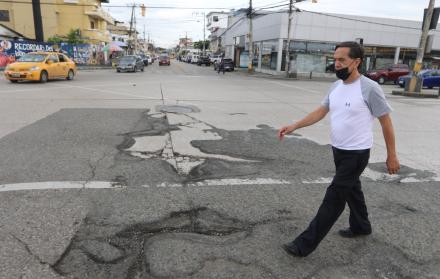 1. Bacheo. El cabildo no da respuesta ni solución a la necesidad urgente de reparar la capa asfáltica de  varias calles de las avenidas principales de Guayaquil pese a las constantes denuncias ciudadanas.