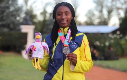 Daniela-Espinoza-Medalla-Plata