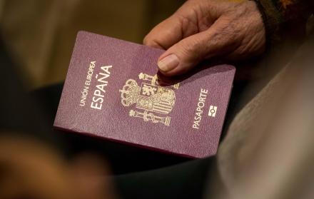 Imagen de archivo de un pasaporte español