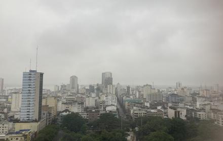 Guayaquil nublado