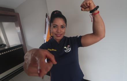 Alexandra Escobar pesas Ecuador