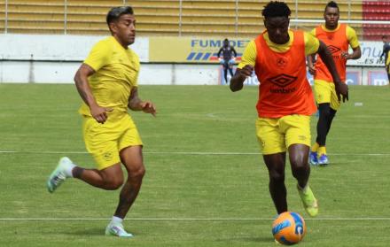 ENTRENAMIENTO AUCAS SERGIO LOPEZ