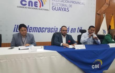 El presidente de la Junta Provincial, Giovanny Murillo, acotó que la cifra de electores corresponde al padrón electoral aprobado por el CNE que se cerró en julio pasado.