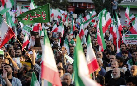 Irán_Pro-government rally a (9110193)