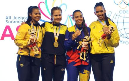 Valeria Echevere karate oro Juegos Suramericanos