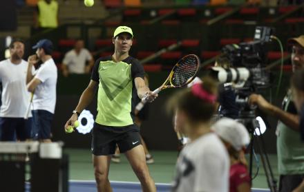 RAFAEL-NADAL-TENIS-EXHIBICIÓN