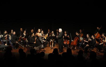 Sociedad_Cultura_Concierto_Orquesta de Cámara Antonio Vivaldi_Scarlett Pazmiño