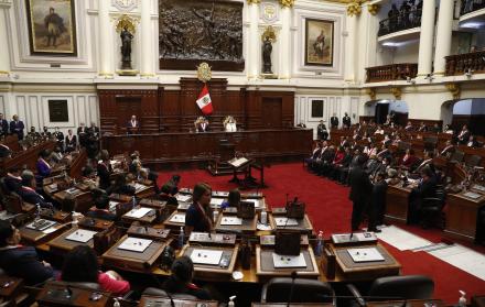 Vista general del pleno del Congreso peruano, en una fotografía de archivo.