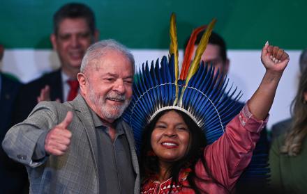 Lula completa su gabin (9718283)