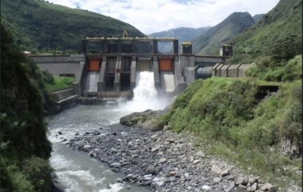 Represa de Angoyán