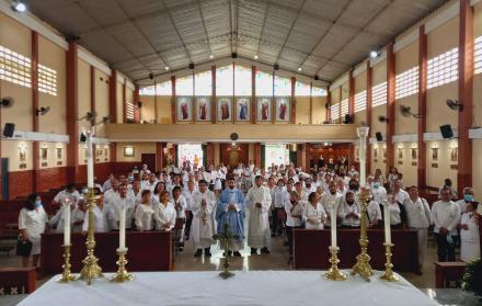 Sociedad_Iglesia Católica_Parroquia Cristo Rey_Guayaquil