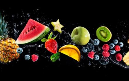 Frutas ricas, variadas y coloridas
