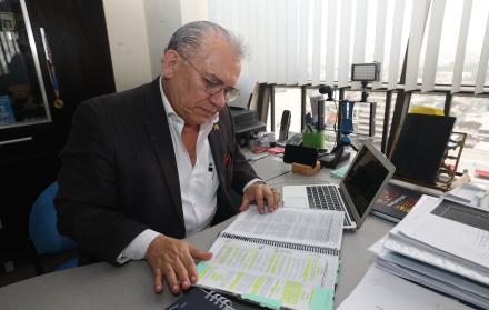 DOUGLAS TORES FERAUD (10246154)