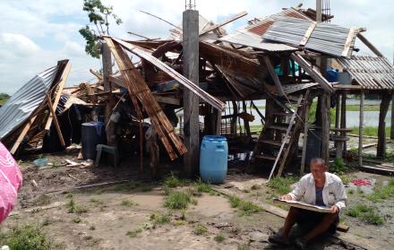 Varias viviendas de los recintos Los Quemados, Yurima, Las Playas y Jigual, también están afectadas.