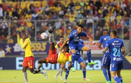 AUCAS VS EMELEC (9030434)