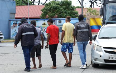 Los detenidos fueron presentados en el Cuartel Modelo de la Policía Nacional, en Guayaquil