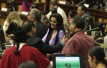 Asambleísta Yesenia Guamaní es posesionada como tercer vocal en el CAL.