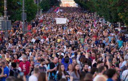 Manifestaciones en Serbia