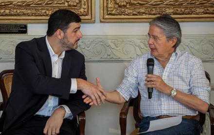 Aquiles Álvarez y Guillermo Lasso durante la reunión.