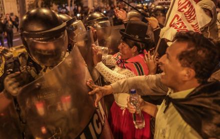 Los manifestantes Perú