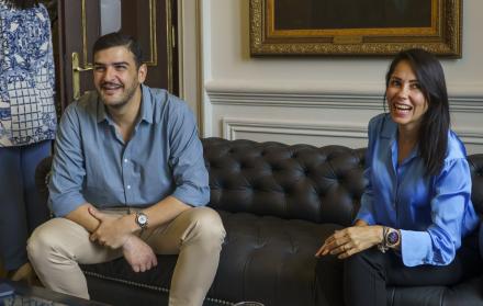 El alcalde Aquiles Álvarez y la candidata a la Presidencia Luisa González