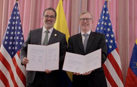 EMABAJADA DE ESTADOS UNIDOS EN ECUADOR