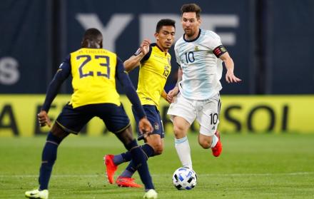 Ecuador-Argentina-Lionel-Messi-eliminatorias