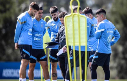 Los jugadores uruguayos confían en que ganarán el partido en Quito.