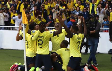 Ecuador-Uruguay-eliminatorias-Mundial2026