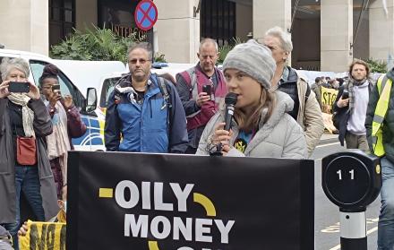 Greta Thunberg fue detenida por agentes de la policía