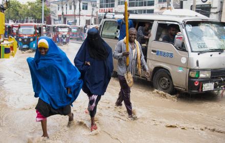 Al menos 29 muertos y 305.000 desplazados por las inundaciones desde octubre en Somalia