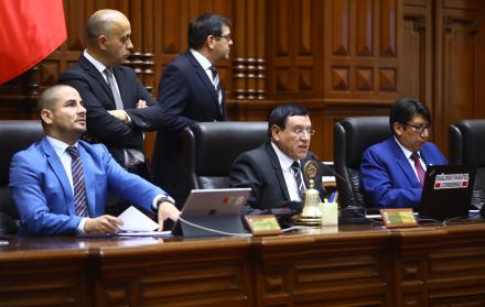 El Congreso de Perú censura al ministro del Interior, que deberá renunciar al cargo