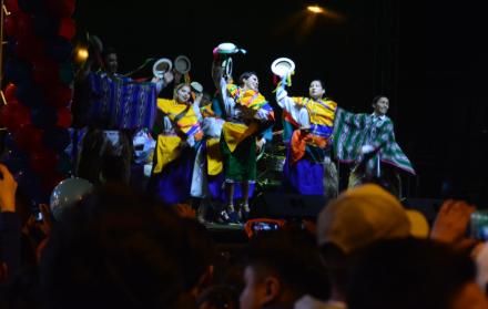 Las Fiestas de Quito se viven con baile y rumba.