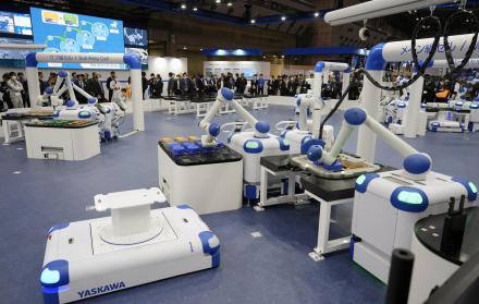 Arranca en Tokio la feria de robots más grande del mundo