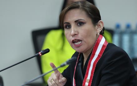 La fiscal general de Perú afirma que es víctima de 