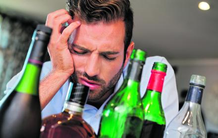 El exceso de alcohol puede provocar chuchaqui