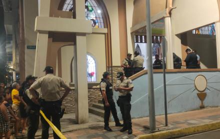 Exteriores de la iglesia en donde ocurrió el doble crimen.