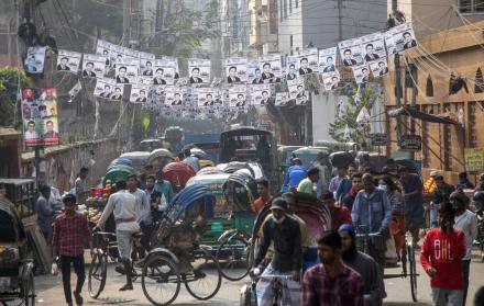 Bangladesh despliega a militares para contener escalada de violencia previa a elecciones