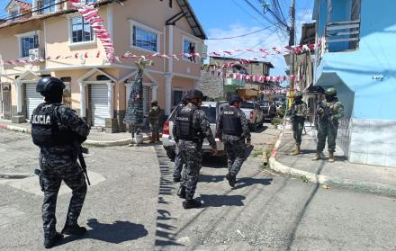 Fuerzas del orden atendieron los crímenes en Esmeraldas.