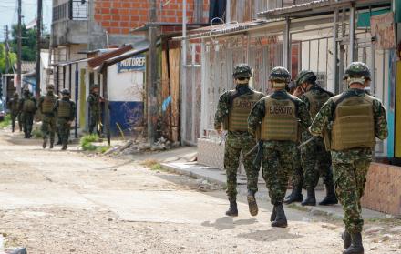 El Ejército colombiano recupera a 3 menores de edad reclutados por una disidencia de las FARC