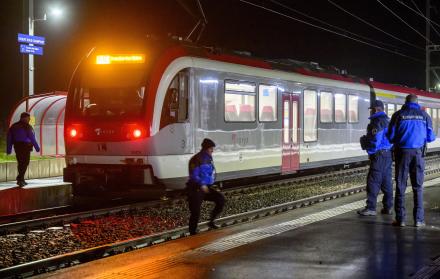 Autor de toma de rehenes en un tren en Suiza era solicitante de asilo iraní, según policía