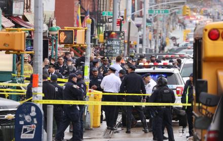 Un muerto y varios heridos en un tiroteo en una estación del metro de Nueva York